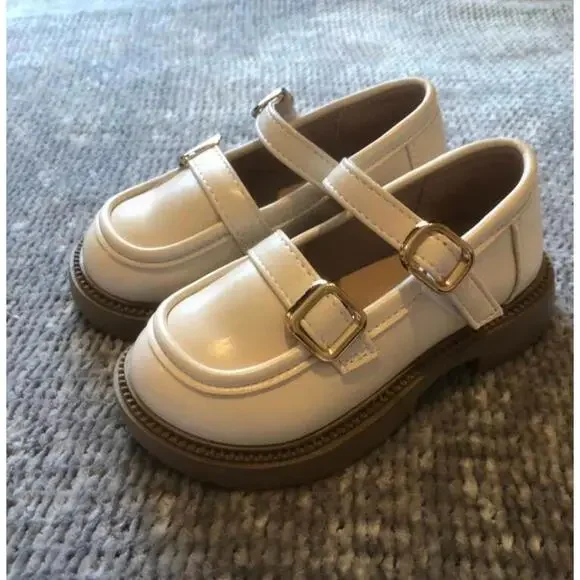 Toddler girl shoes - Picture 2 of 4